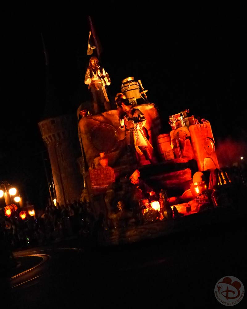 Mickey's Boo To You Halloween Parade - Mickey's Not So Scary Halloween Party