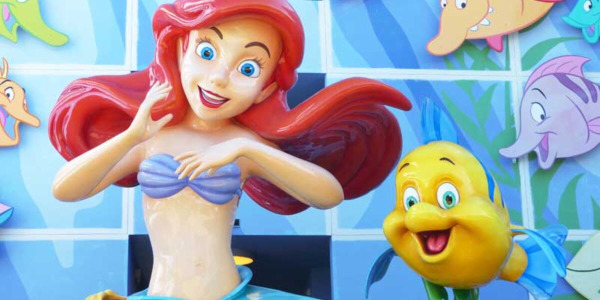 Disney's Art of Animation - The Little Mermaid Courtyard - Ariel + Flounder Statue