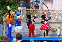 Dream Along With Mickey - Magic Kingdom
